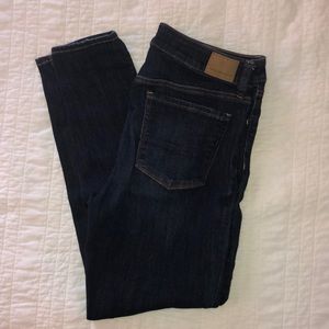 American Eagle High-Rise Jeggings